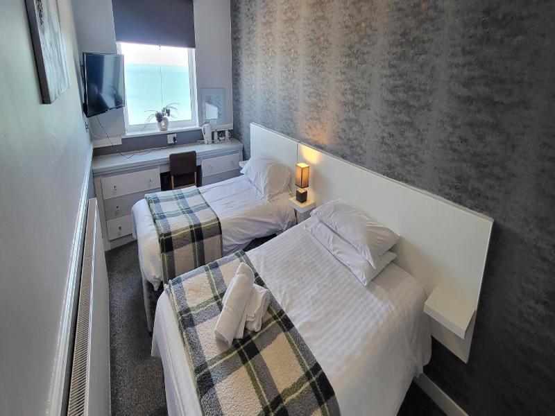Blenheim Mount Hotel image