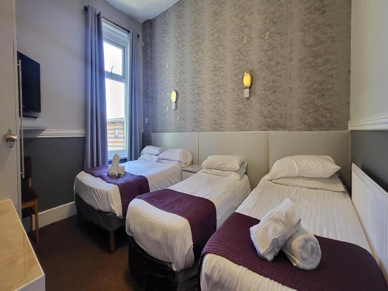 Blenheim Mount Hotel image