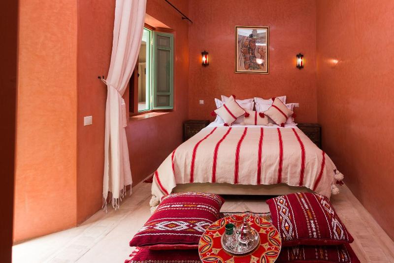 Riad Azrur image