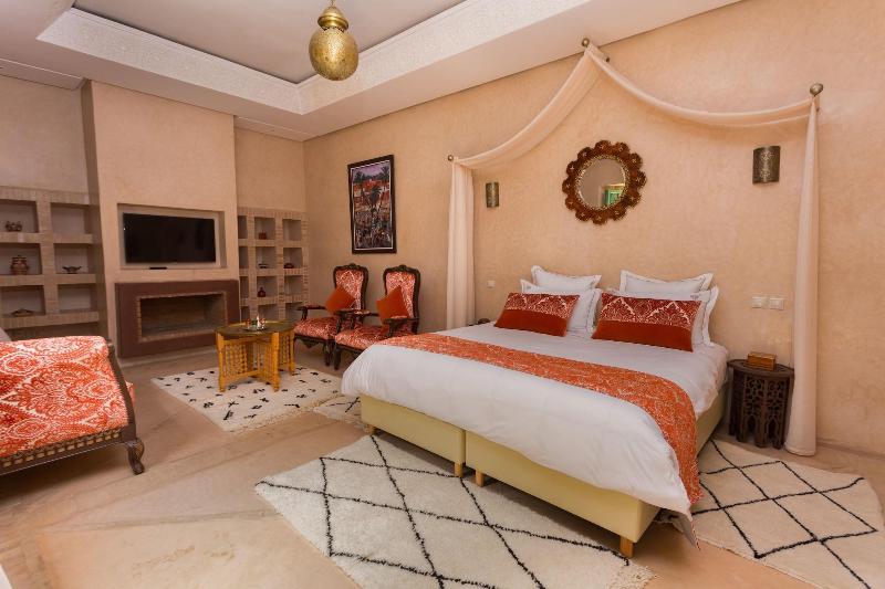 Riad Azrur image