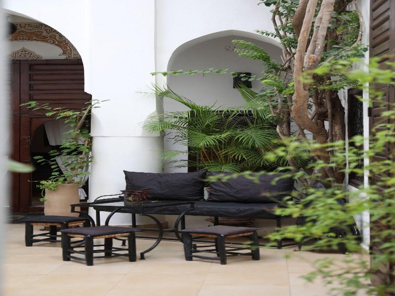 Riad Noor Charana image