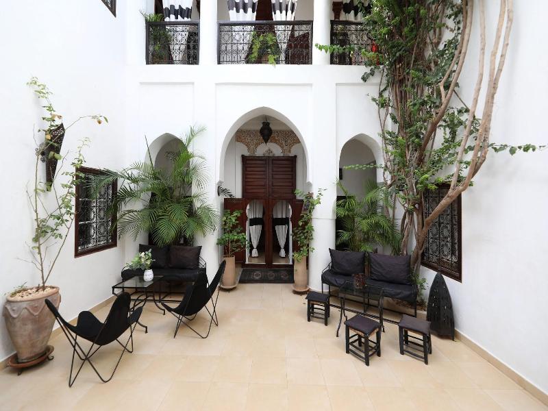 Riad Noor Charana image