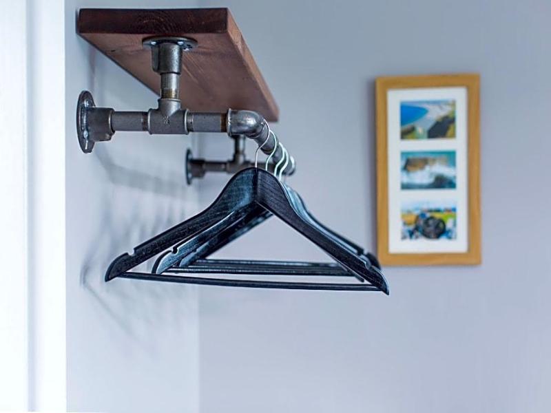 Oaklands Guest House image