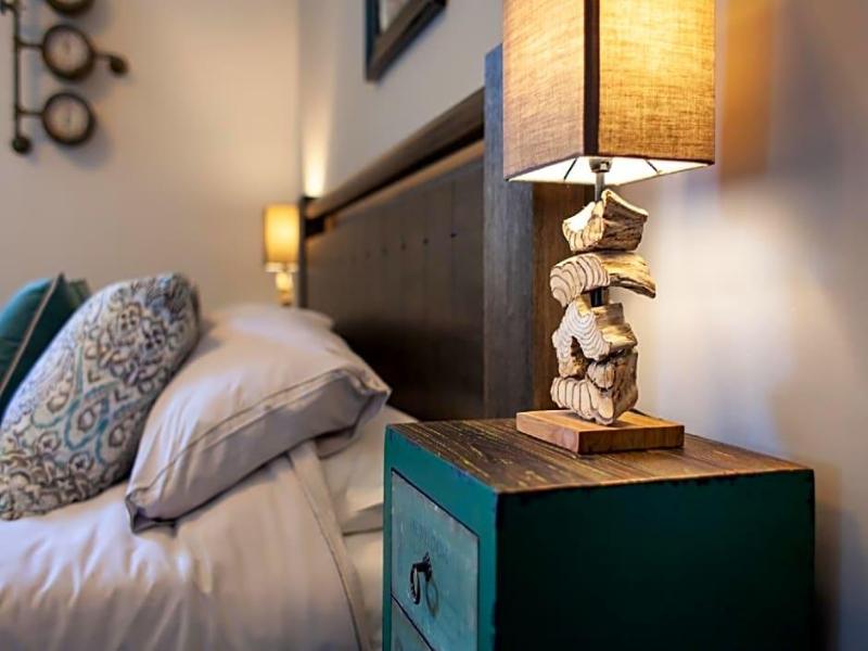 Oaklands Guest House image
