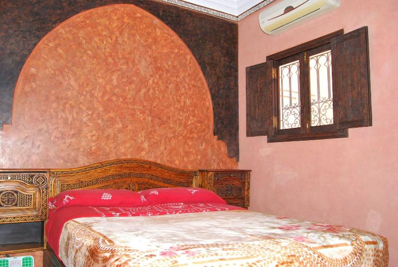 Riad Loubna image