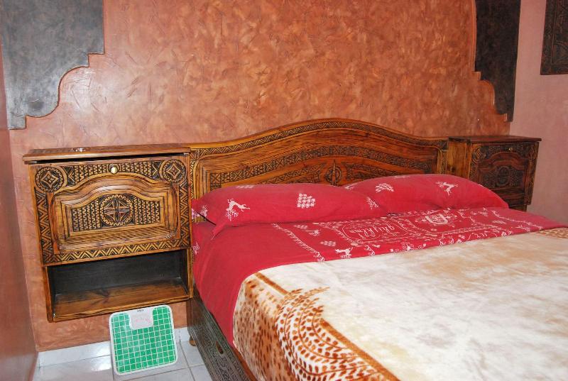 Riad Loubna image