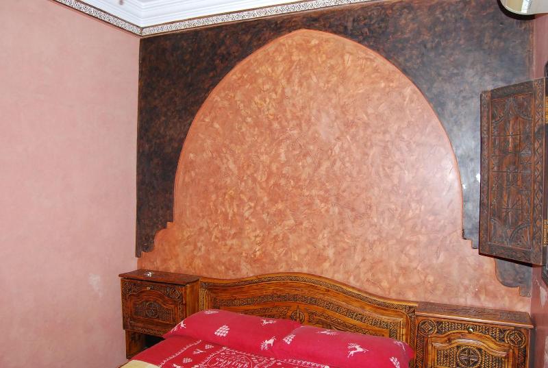 Riad Loubna image