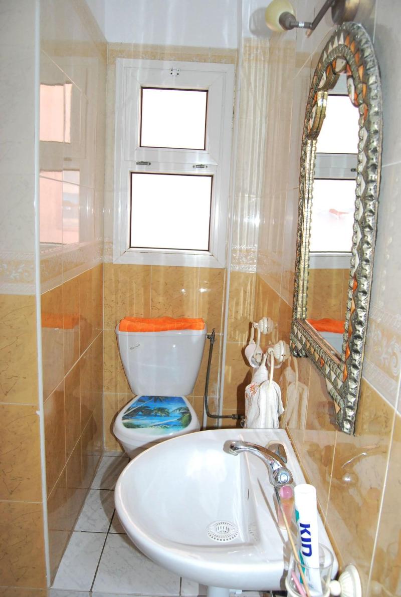 Riad Loubna image