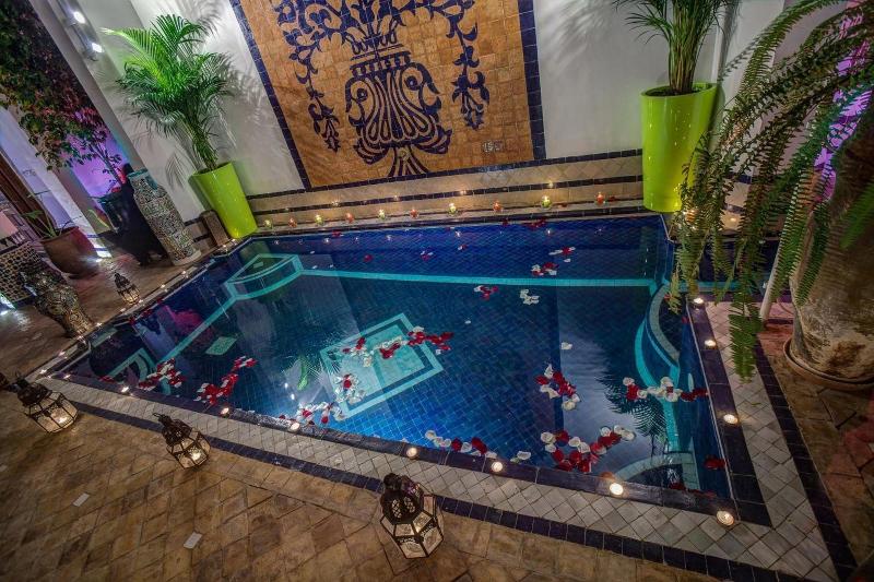 Riad Mv image