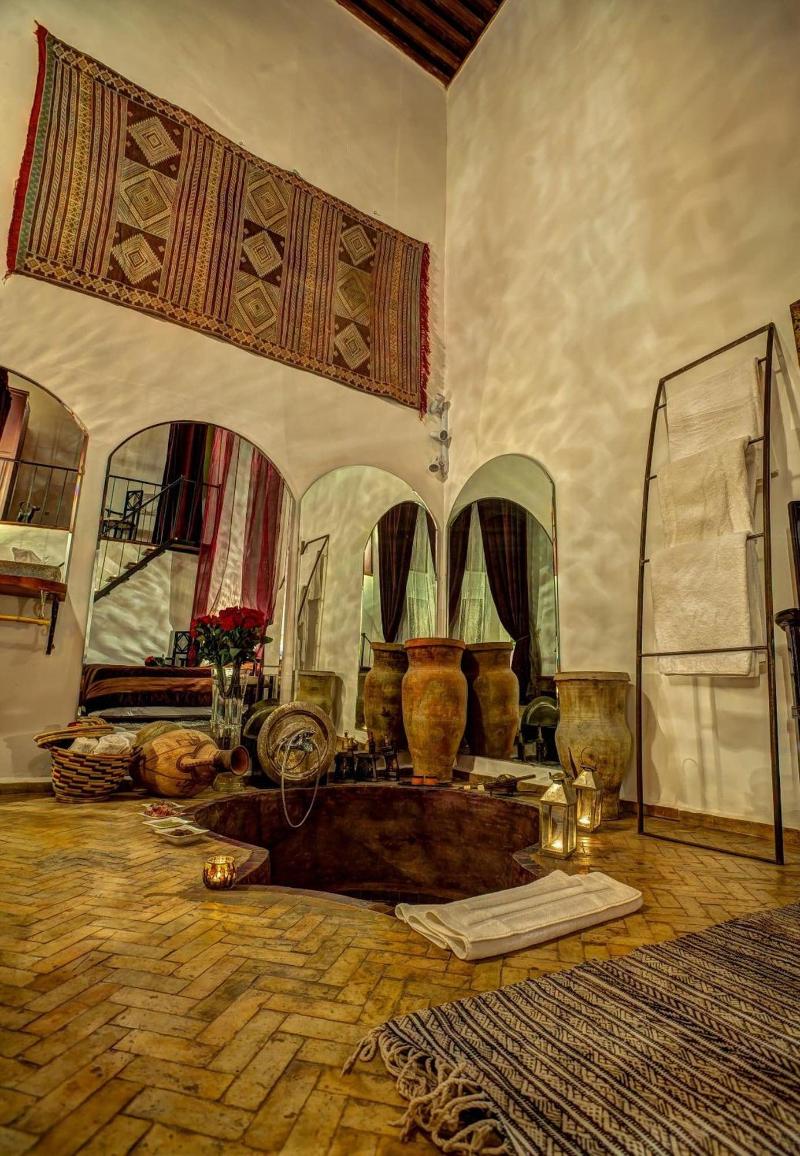 Riad Mv image