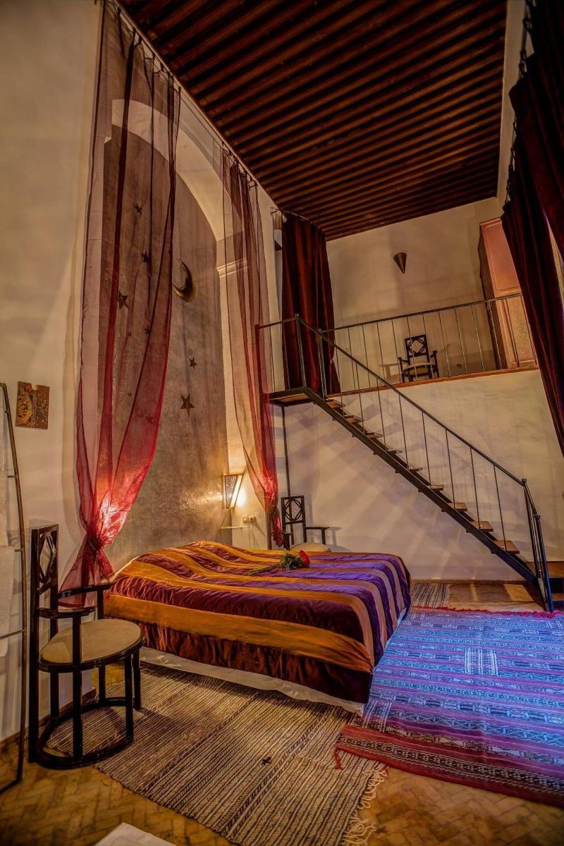 Riad Mv image