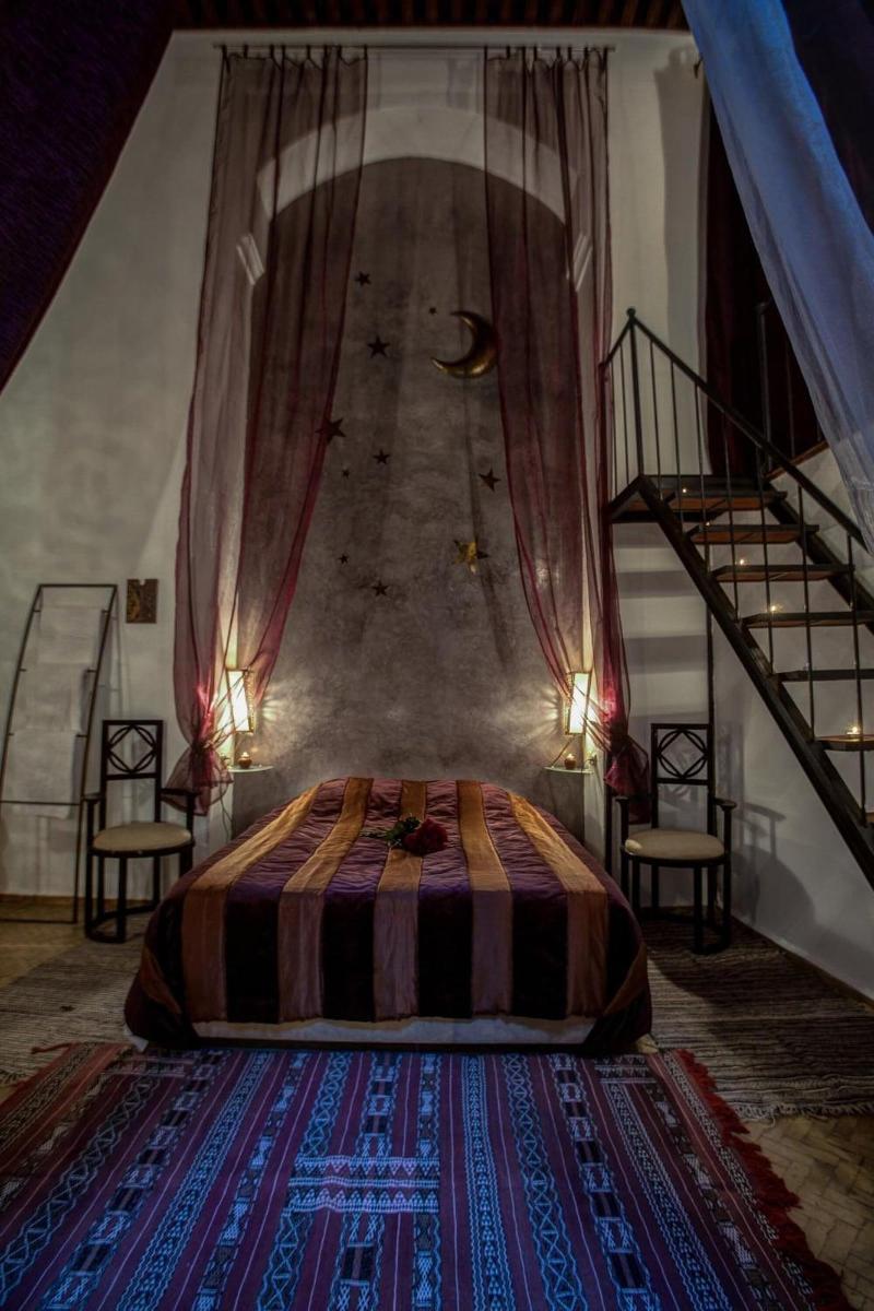 Riad Mv image