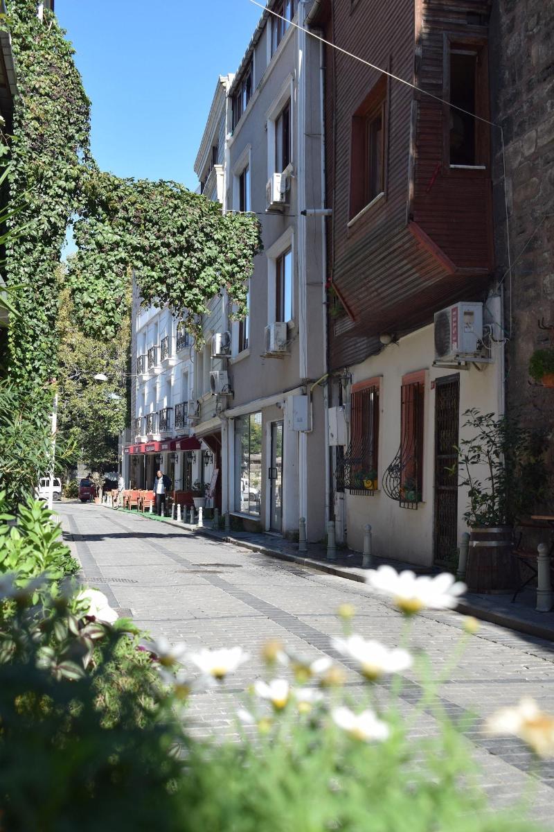 Sur Istanbul Hotel — exterior view