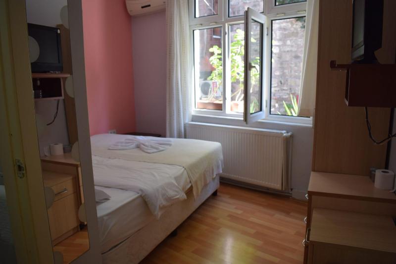 Sur Istanbul Hotel image