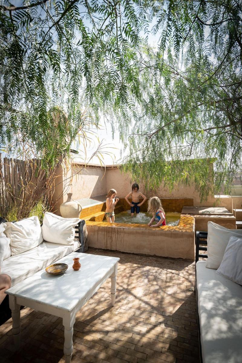 Riad Kbour Chou image