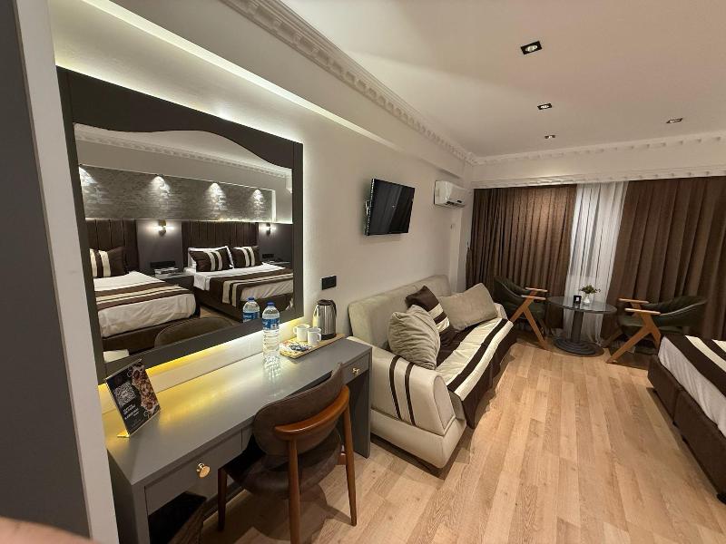 The Peraport Hotel image