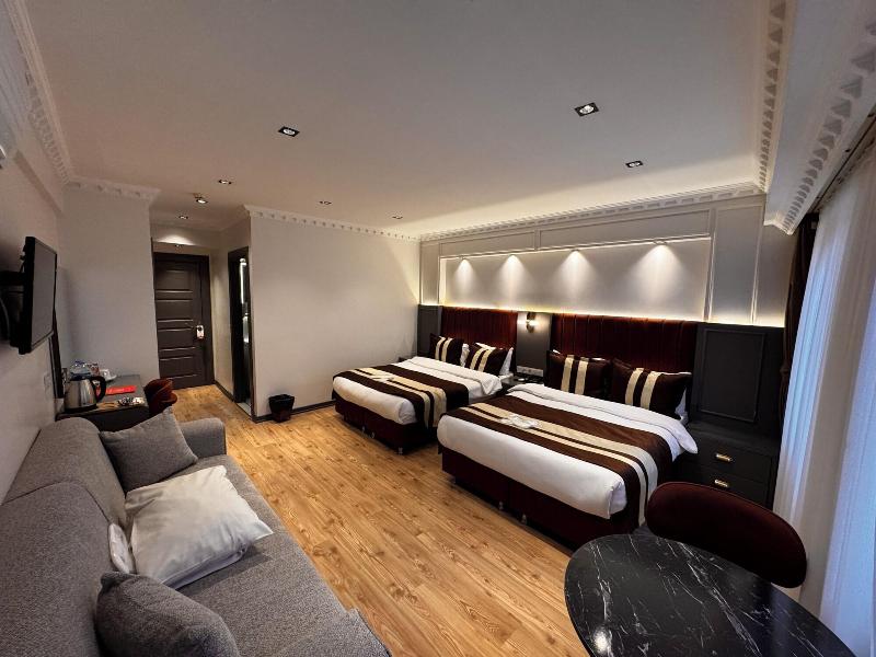 The Peraport Hotel image