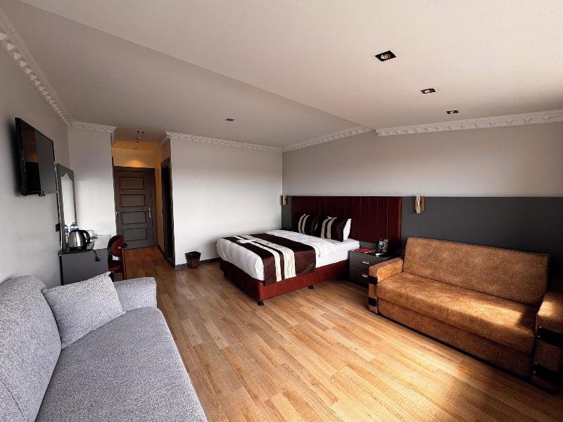 The Peraport Hotel image
