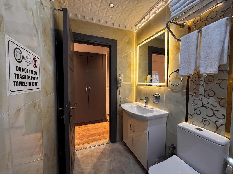 The Peraport Hotel image