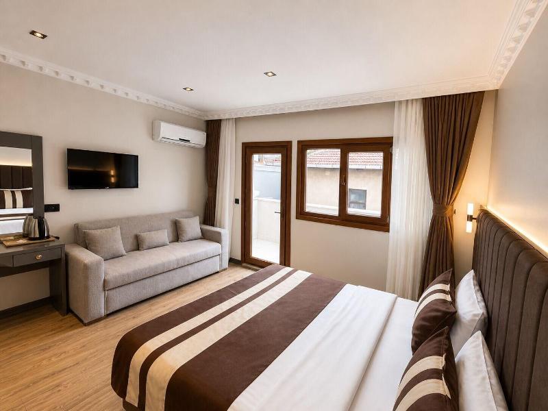 The Peraport Hotel image
