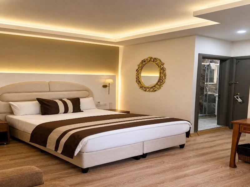 The Peraport Hotel image