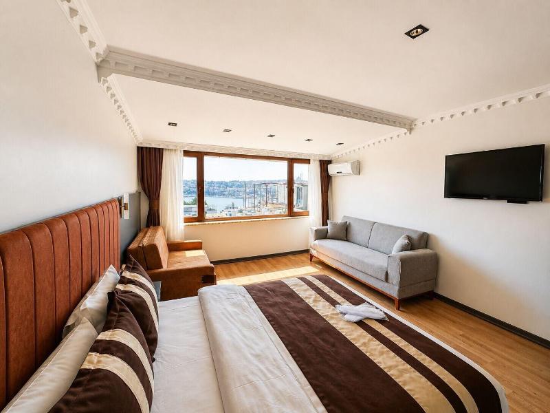 The Peraport Hotel image