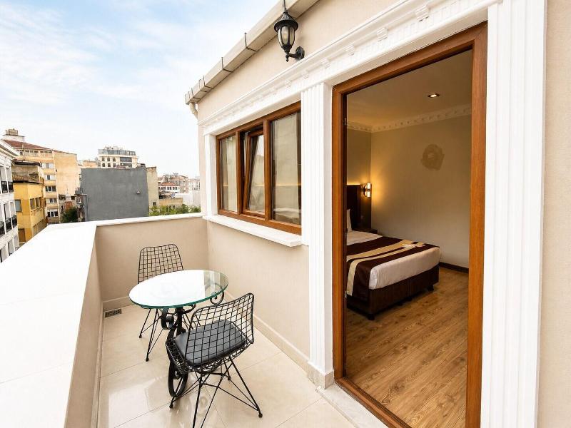 The Peraport Hotel image