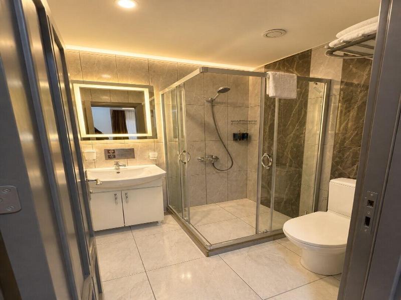 The Peraport Hotel image
