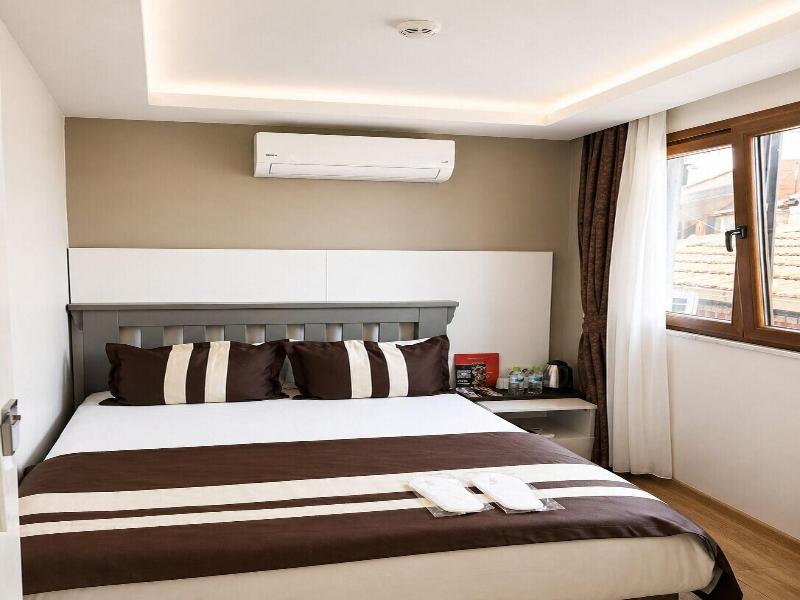 The Peraport Hotel image