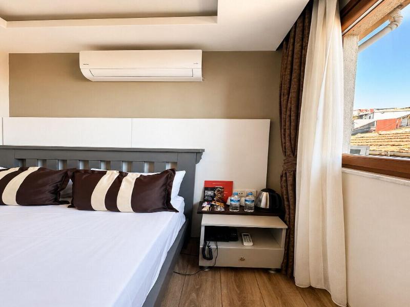 The Peraport Hotel image