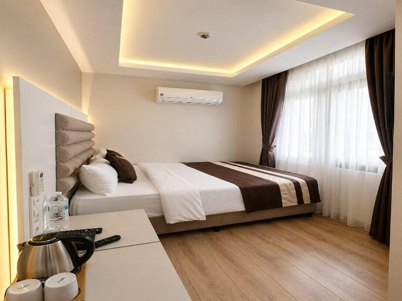 The Peraport Hotel image