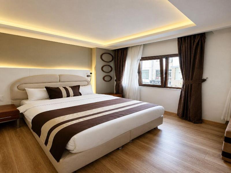 The Peraport Hotel image