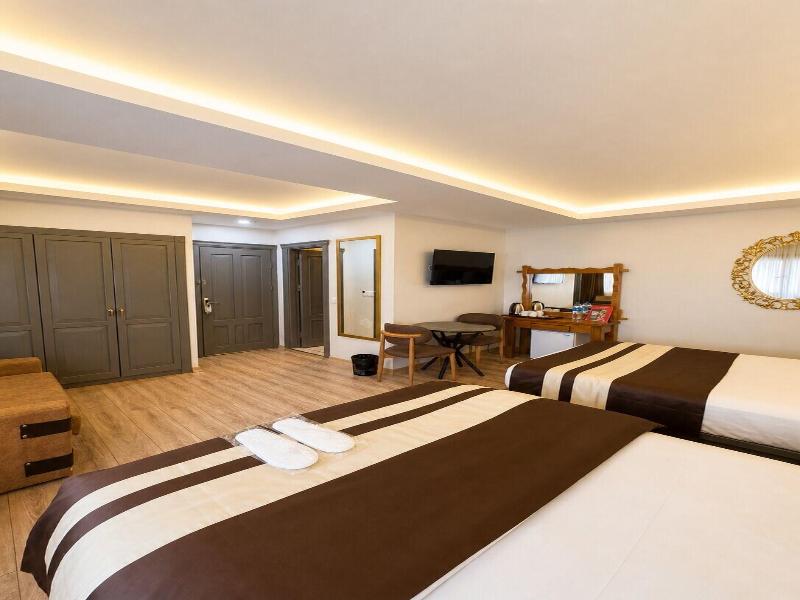 The Peraport Hotel image
