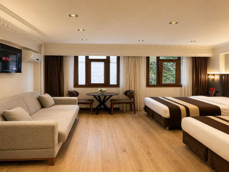 The Peraport Hotel image