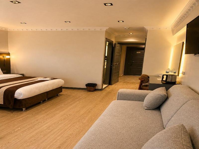 The Peraport Hotel image