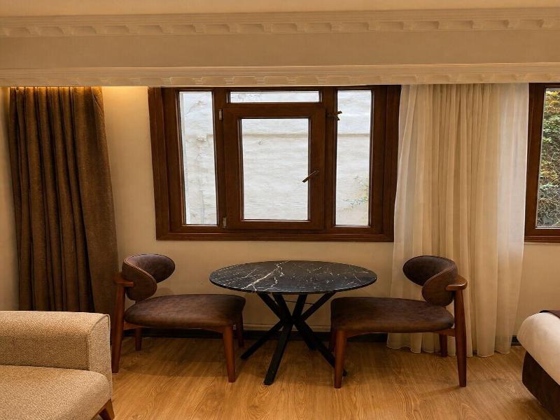 The Peraport Hotel image