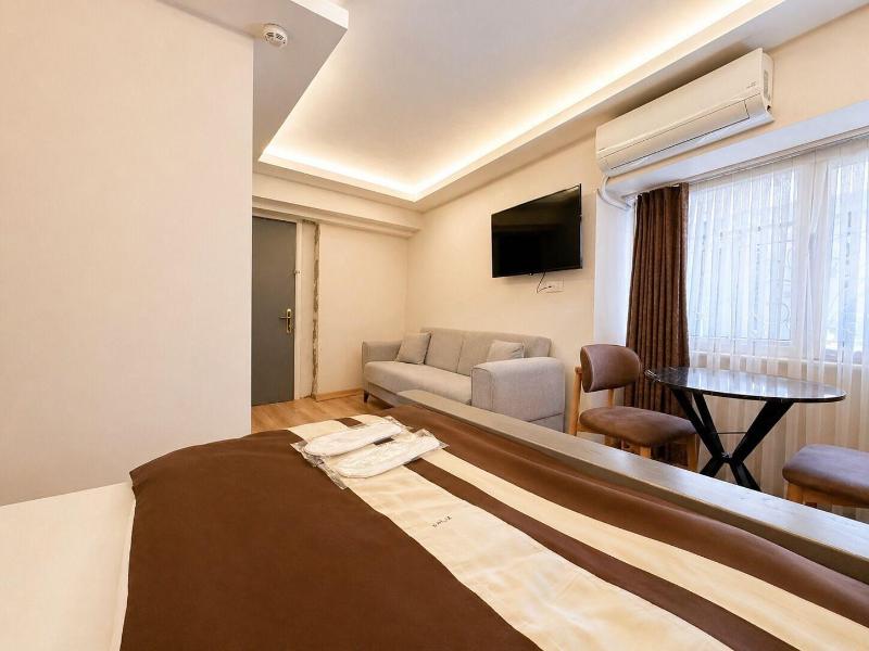 The Peraport Hotel image