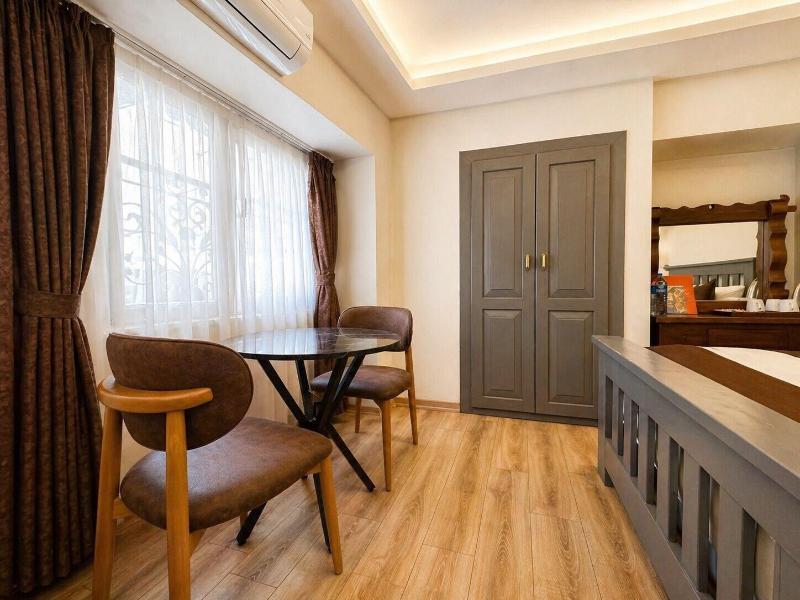 The Peraport Hotel image
