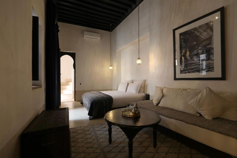 Riad Azzouna 13 image