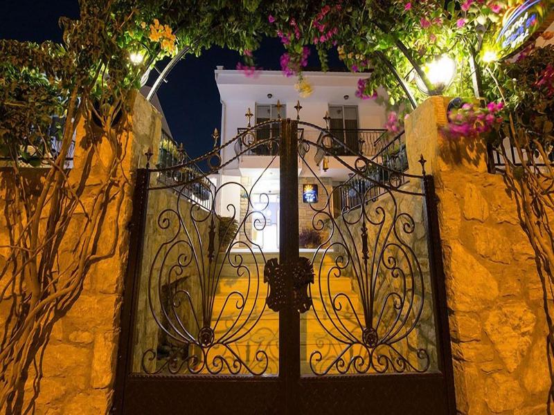 Datca Beyaz Ev Otel image
