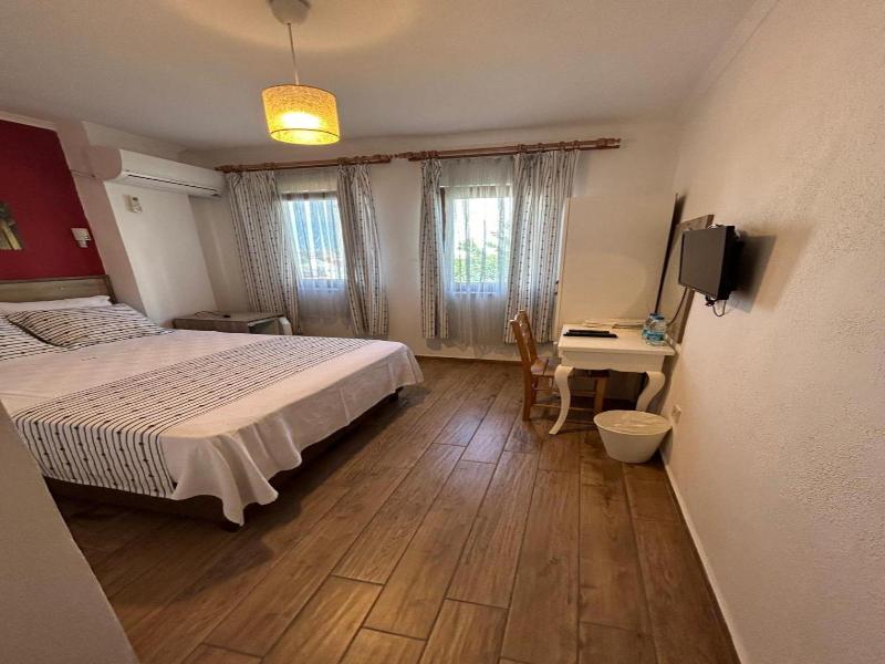 Bozcaada Hotel Vitis image