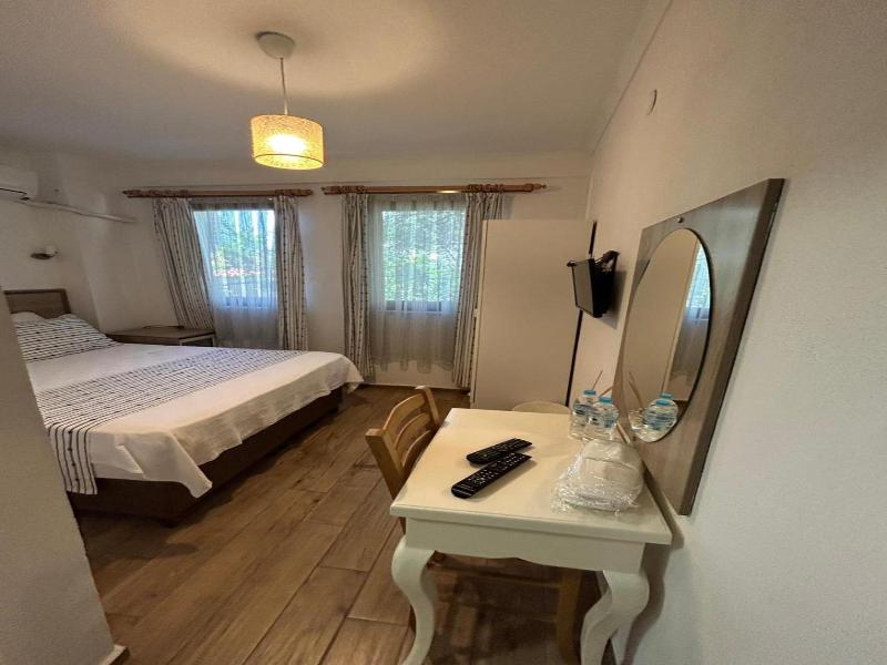 Bozcaada Hotel Vitis image