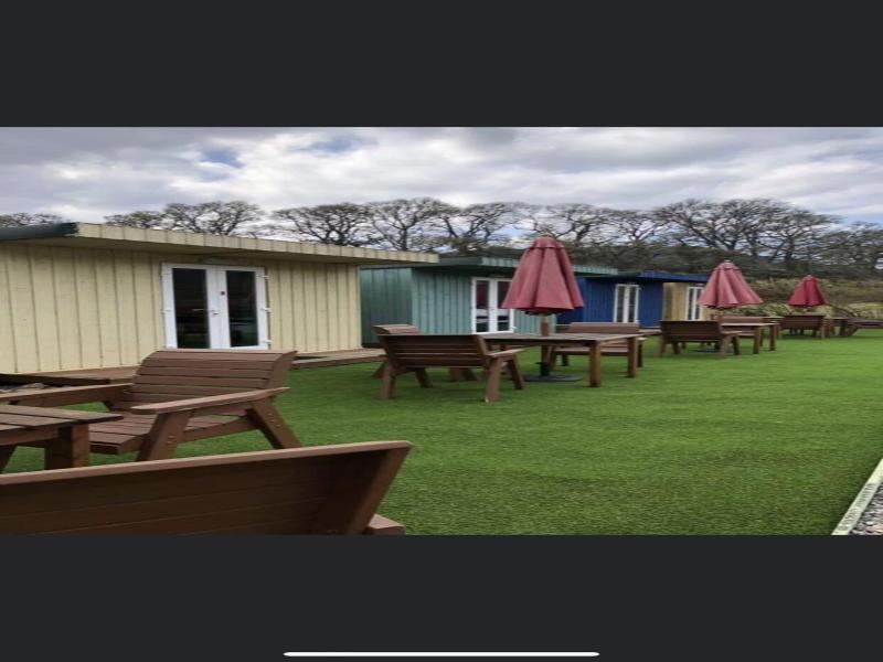 1 Loch Ness Hostel image