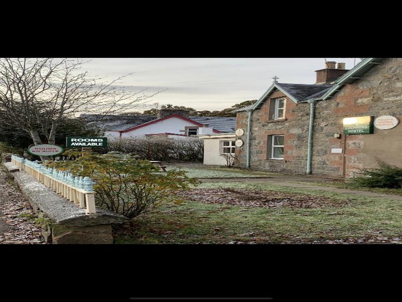 1 Loch Ness Hostel image