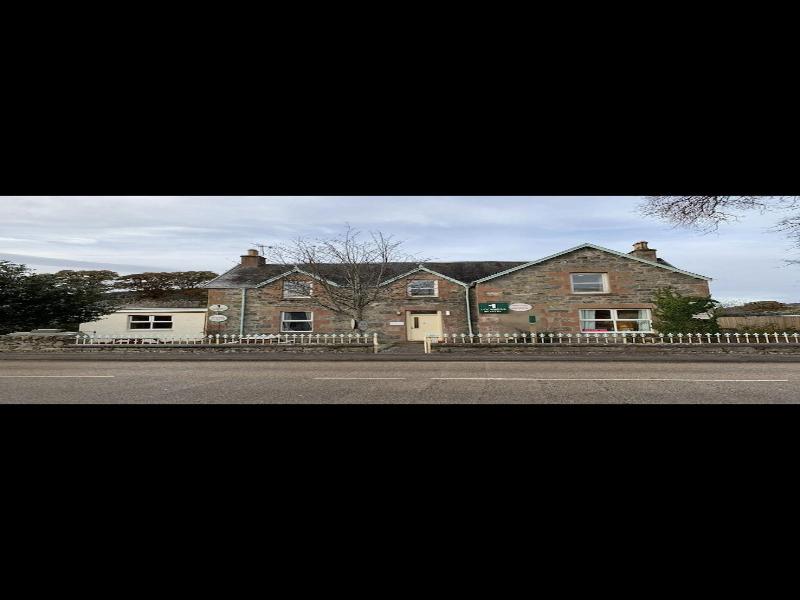 1 Loch Ness Hostel image