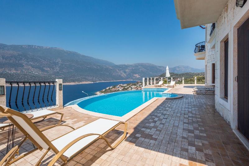 Hillcity Hotel Adults Only image