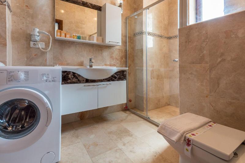 Hillcity Hotel Adults Only image