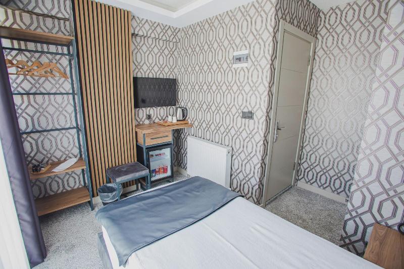 Prusias Otel image