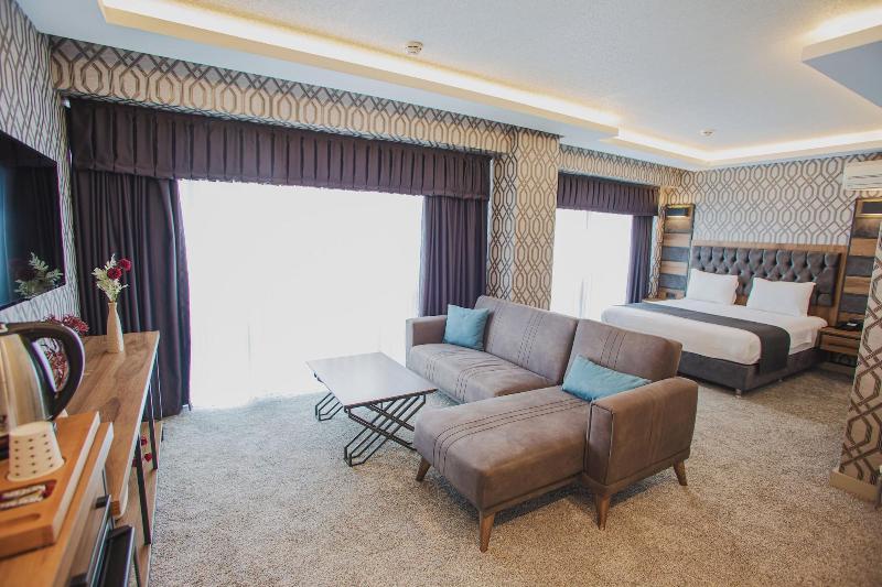 Prusias Otel image