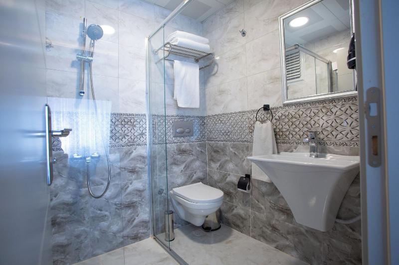 Prusias Otel image